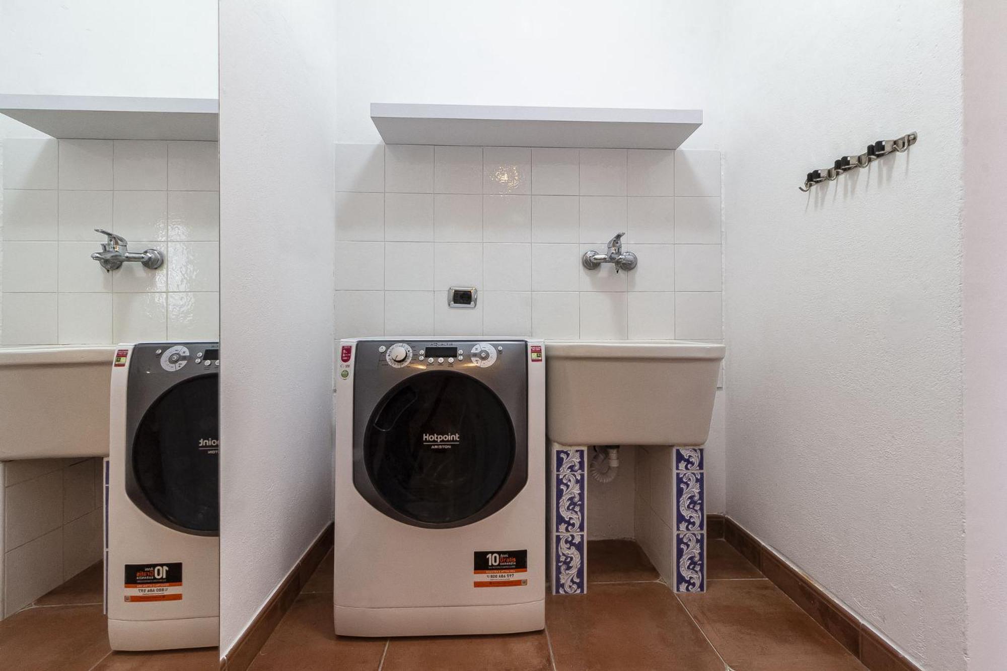 Exclusive Roth Apartments Sassari Bagian luar foto